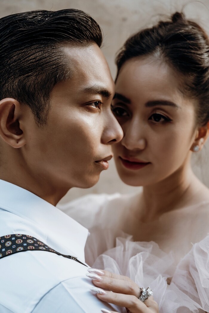 Bộ ảnh cưới thơ mộng, đậm chất dancesport của cặp đôi Khánh Thi - Phan Hiển