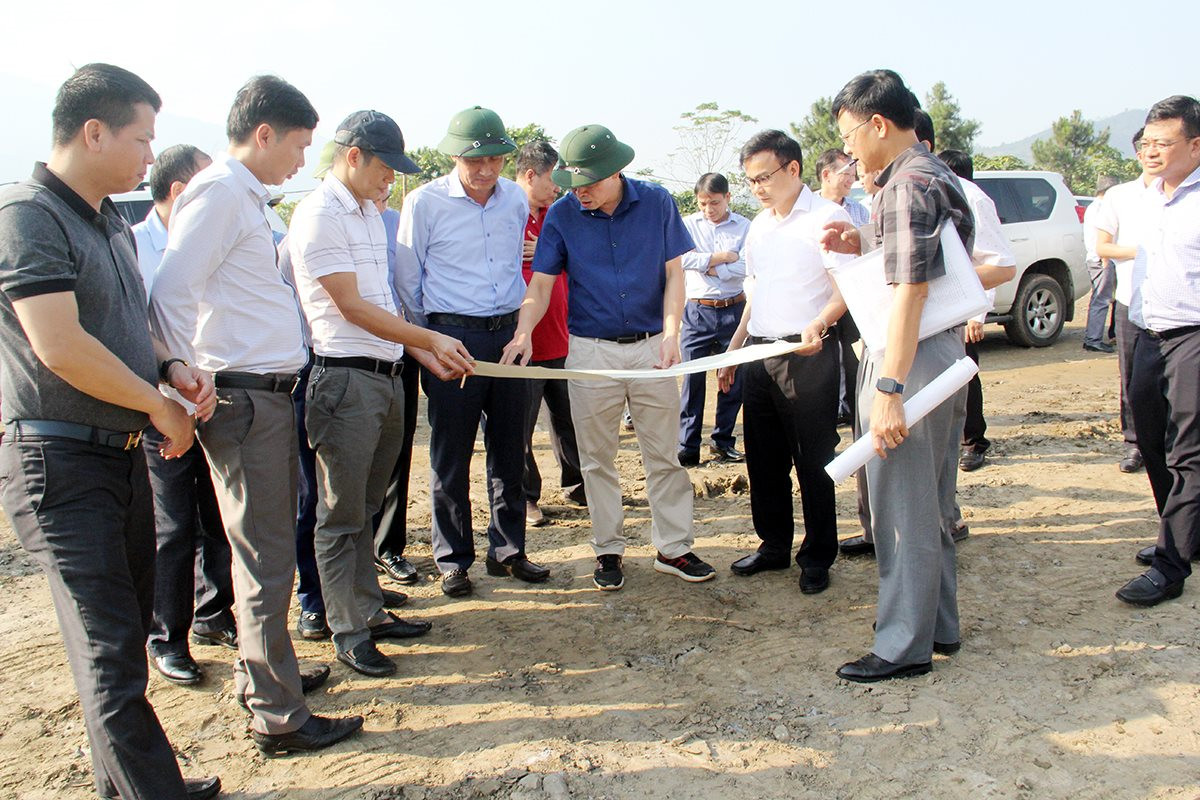 Lào Cai cần phối hợp chặt chẽ với Bộ Tài nguyên và Môi trường trong quản lý, bảo vệ khai thác khoáng sản