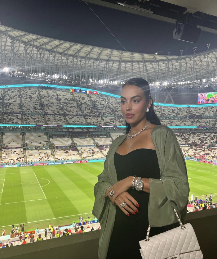 Diễn biến vụ Ronaldo dọa bỏ World Cup 2022: Chị gái khuyên về nhà Diễn biến vụ Ronaldo dọa bỏ World Cup 2022: Chị gái khuyên về nhà