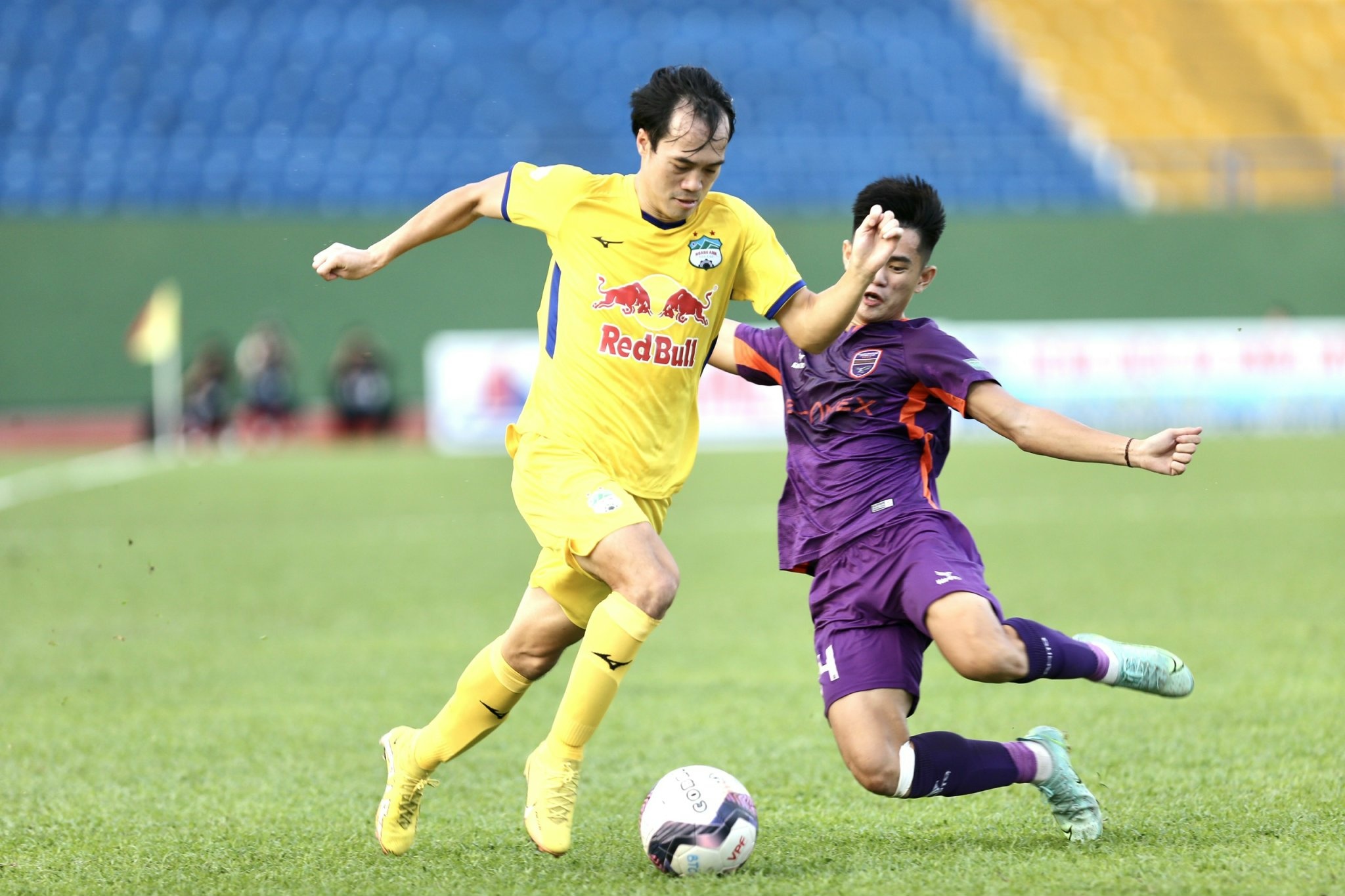 Bầu Đức ủng hộ Văn Toàn sang Hàn Quốc thi đấu - ảnh 3