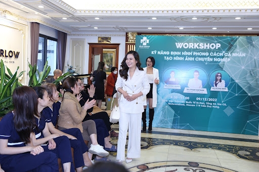 HYH Group tổ chức workshop "Kỹ năng định hình phong cách cá nhân - Tạo hình ảnh chuyên nghiệp" HYH Group tổ chức workshop