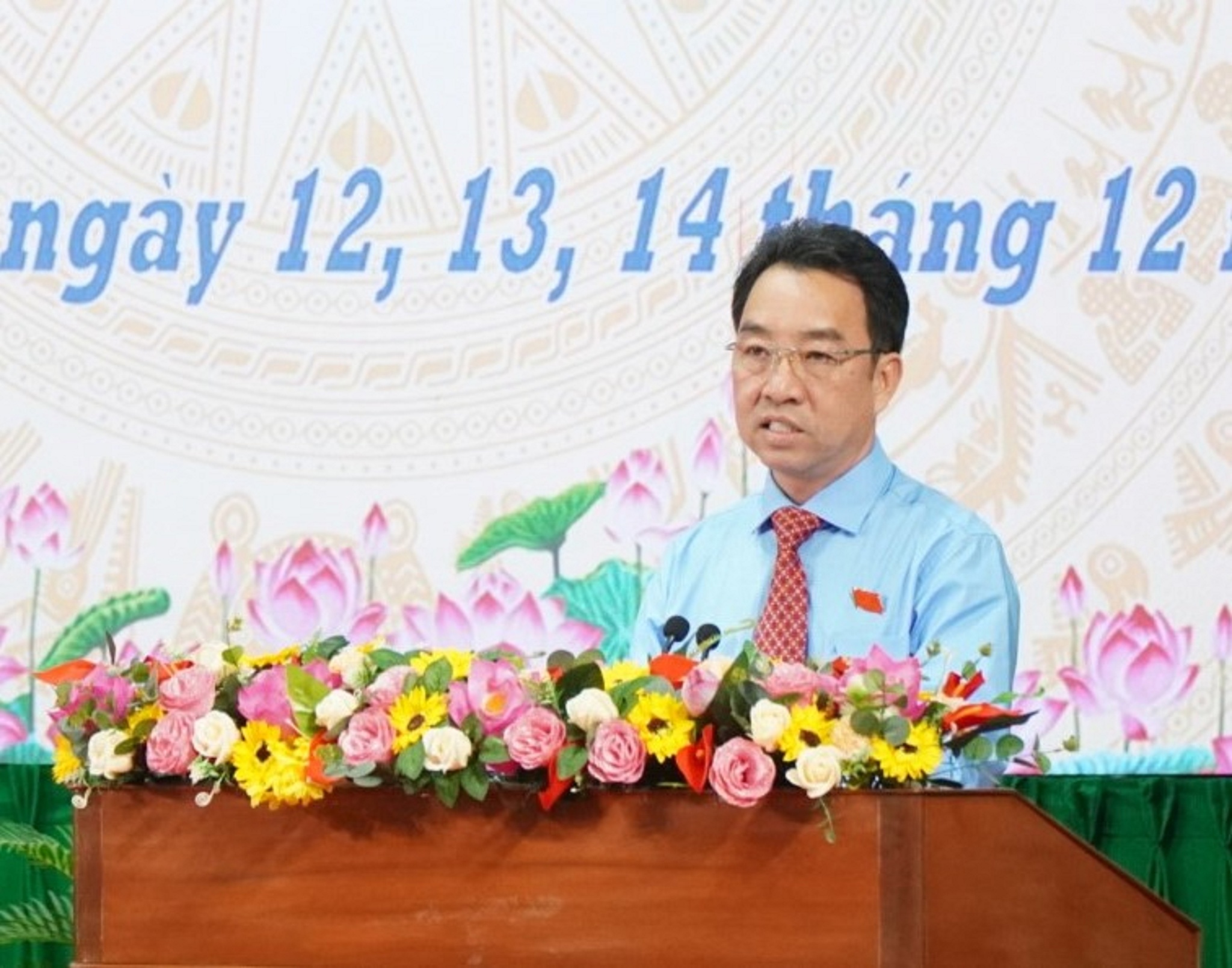 Bãi rác Hòa Phú ô nhiễm 'nóng' tại phiên chất vấn kỳ họp HĐND tỉnh Vĩnh Long Bãi rác Hòa Phú ô nhiễm 'nóng' tại phiên chất vấn kỳ họp HĐND tỉnh Vĩnh Long - ảnh 3