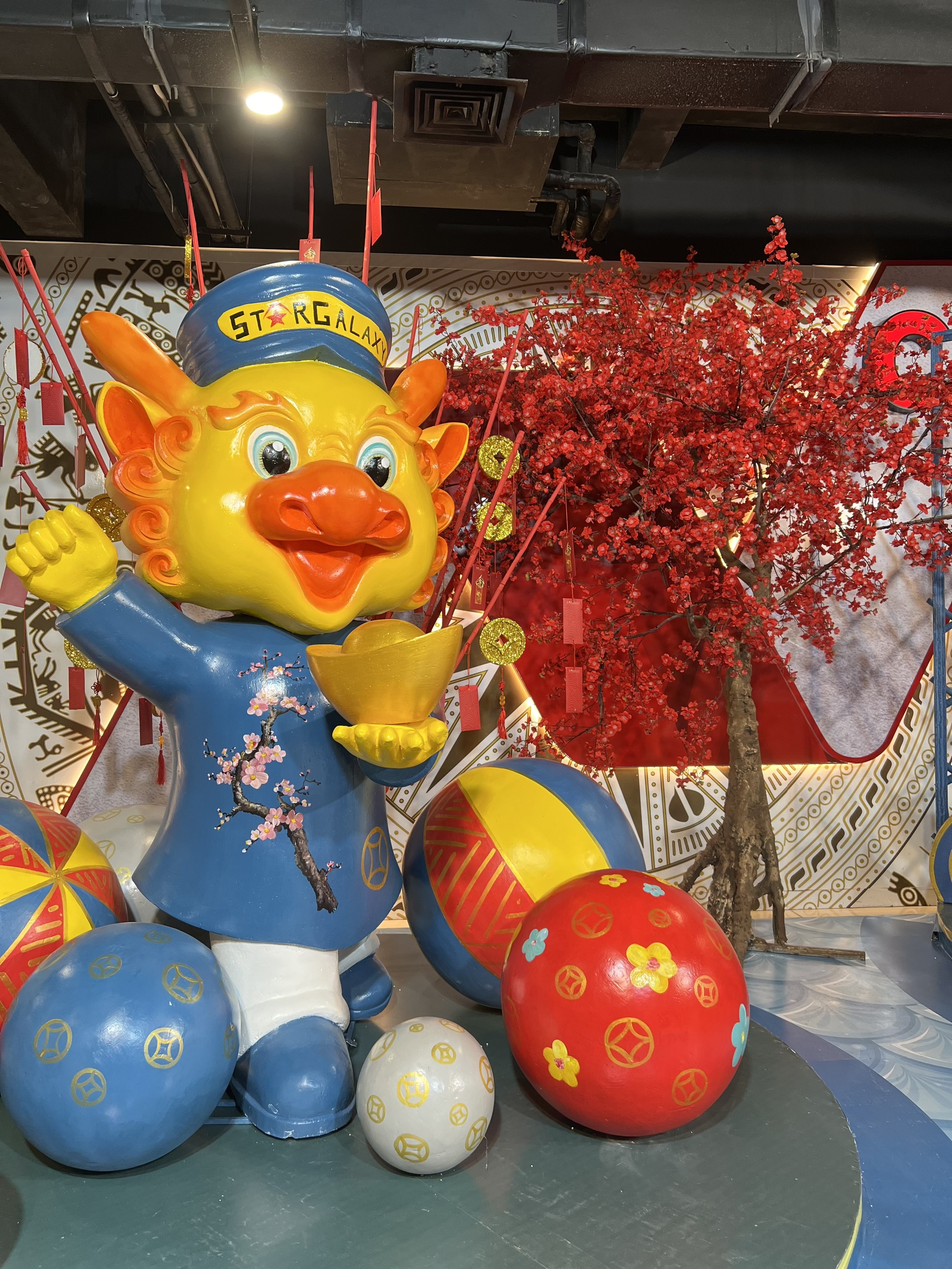 Đa dạng hình tượng rồng "đẹp - xấu - béo - gầy" ở các địa phương trên cả nước Đa dạng hình tượng rồng "đẹp - xấu - béo - gầy" ở các địa phương trên cả nước