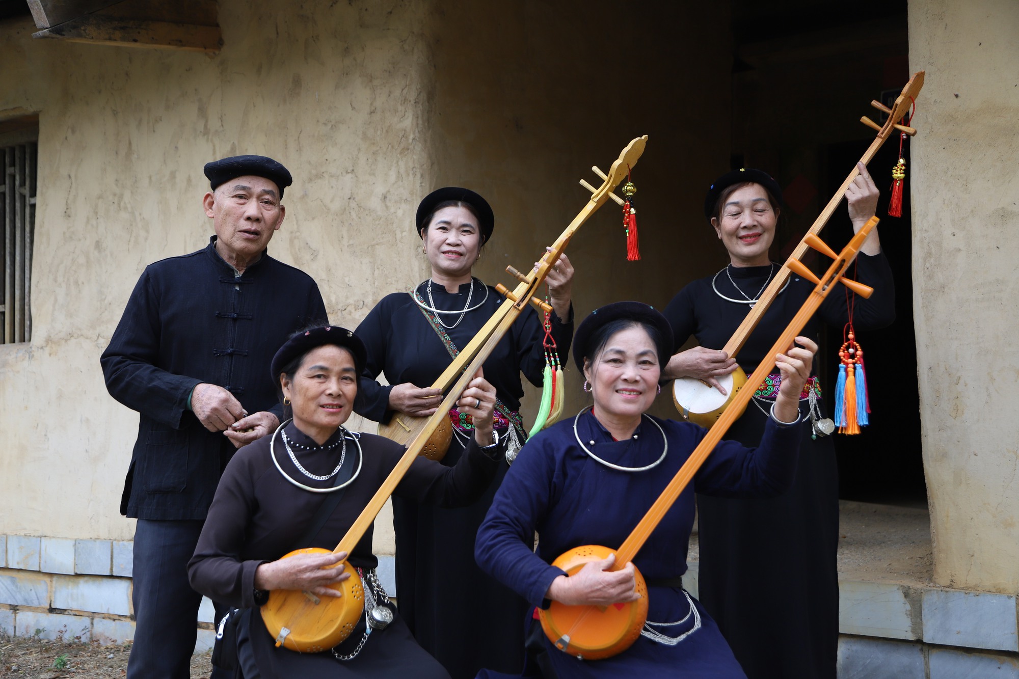 Gìn giữ nghệ thuật hát Then đàn Tính - di sản văn hóa dân tộc Gìn giữ nghệ thuật hát Then đàn Tính - di sản văn hóa dân tộc