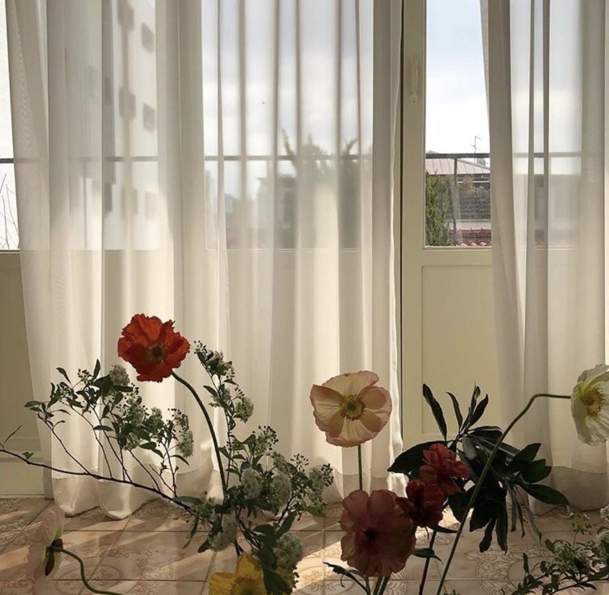 Tử vi vòng quay công nghệ ngày 9/1/2026: Tuổi Mão rất khó tập trung, tuổi Hợi vượng duyên