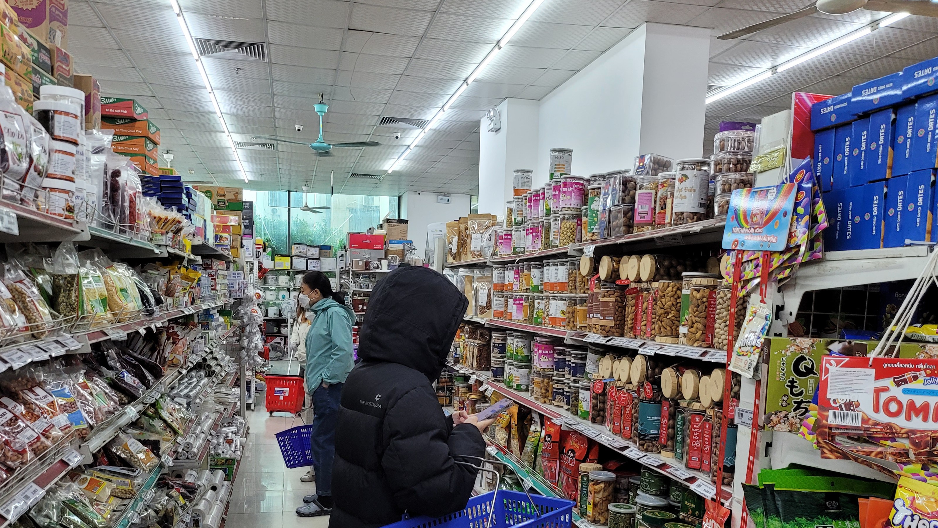 Bộ Công Thương siết bình ổn thị trường, bảo đảm nguồn hàng dịp Tết Bính Ngọ 2026