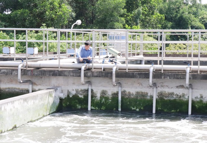 Kiểm soát các nguồn thải nguy cơ gây ô nhiễm môi trường tại khu, cụm công nghiệp Kiểm soát các nguồn thải nguy cơ gây ô nhiễm môi trường tại khu, cụm công nghiệp