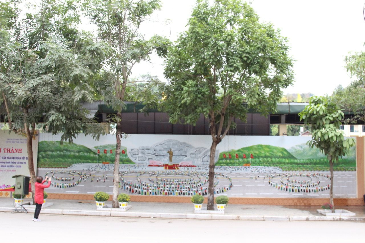 Phố núi Sơn La trước thềm xuân mới Phố núi Sơn La trước thềm xuân mới