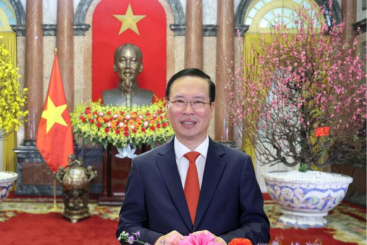 Chủ tịch nước: Mùa Xuân mở ra bao ước mơ, khát vọng và những khởi đầu tốt đẹp Chủ tịch nước: Mùa Xuân mở ra bao ước mơ, khát vọng và những khởi đầu tốt đẹp