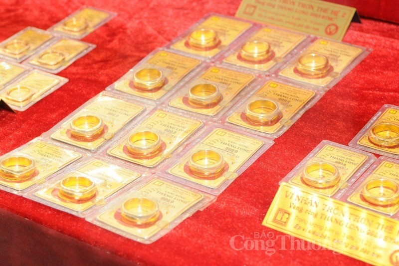 Giá vàng hôm nay 25/2/2024: Vàng  SJC đảo chiều tăng mạnh cuối tuần | Báo Công Thương