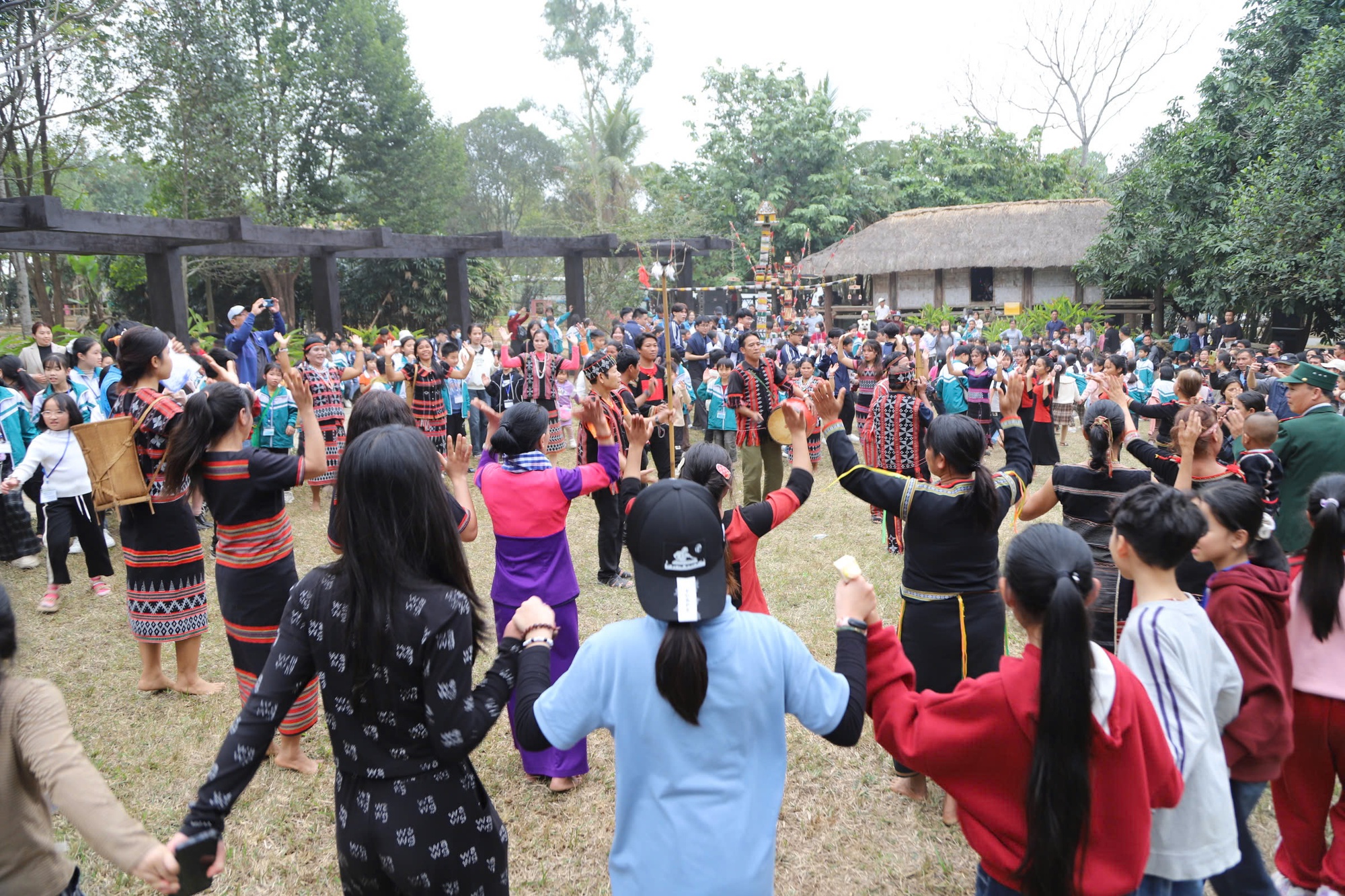 ‘Địa chỉ đỏ’ khám phá trọn vẹn bản sắc các dân tộc ‘Địa chỉ đỏ’ khám phá trọn vẹn bản sắc các dân tộc