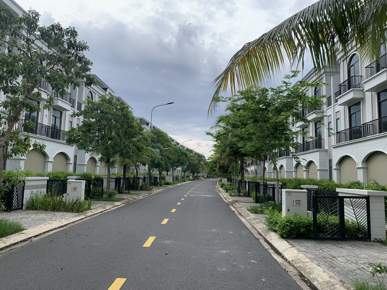 Điểm tin xây dựng - bất động sản ngày 27/2: Cần kiểm soát, nâng cao chuyên nghiệp hoạt động môi giới bất động sản Điểm tin xây dựng - bất động sản ngày 27/2: Cần kiểm soát, nâng cao chuyên nghiệp hoạt động môi giới bất động sản