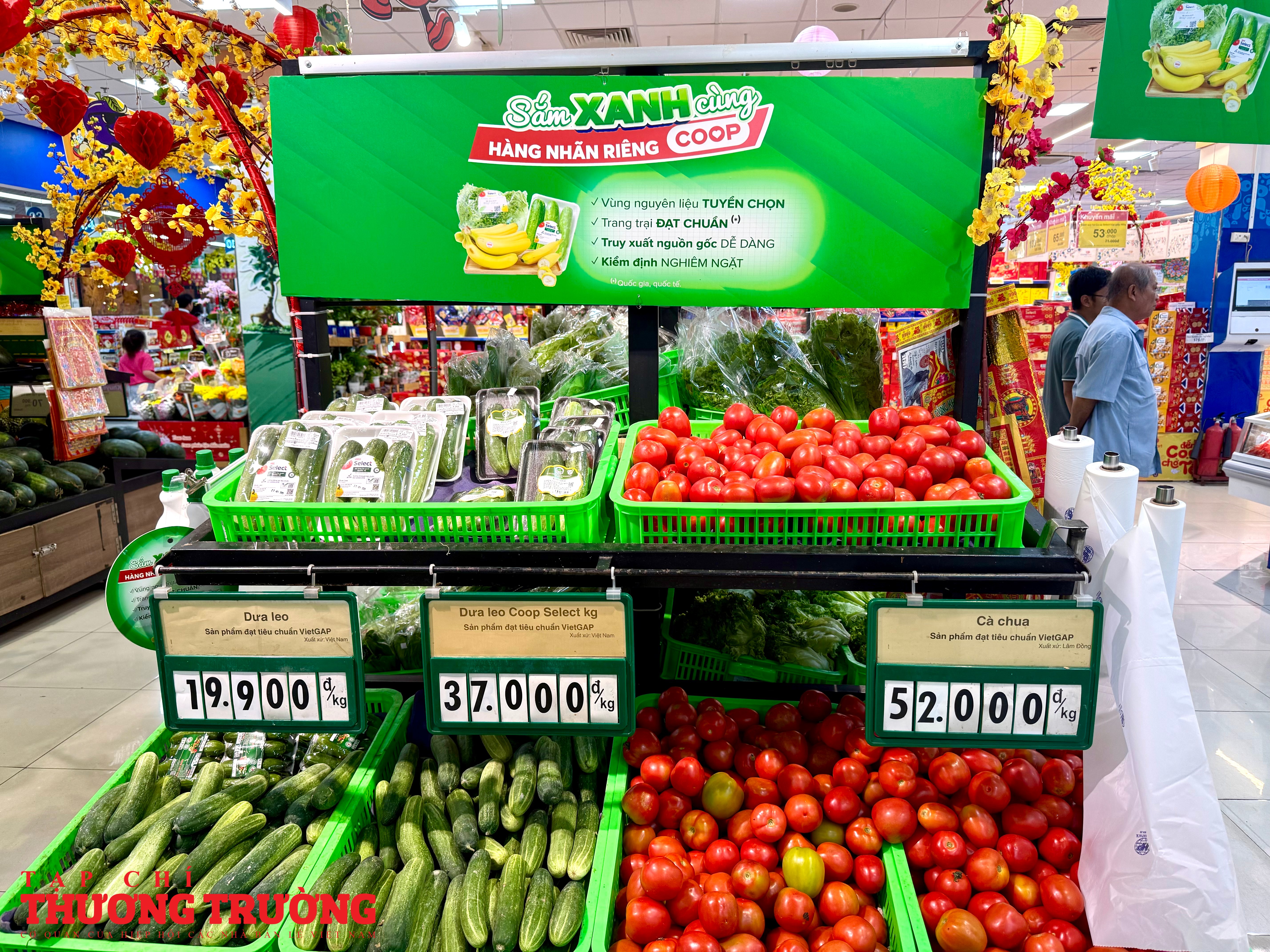 Hàng Việt áp đảo thị trường mua sắm Tết tại TP.HCM