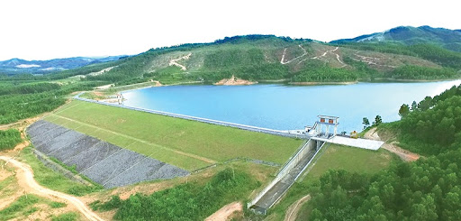 Đầu tư thủy lợi - giải pháp trọng tâm trong ứng phó biến đổi khí hậu