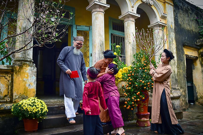“Chúc Tết đầu năm mới” – Nét đẹp văn hóa của người Việt “Chúc Tết đầu năm mới” – Nét đẹp văn hóa của người Việt