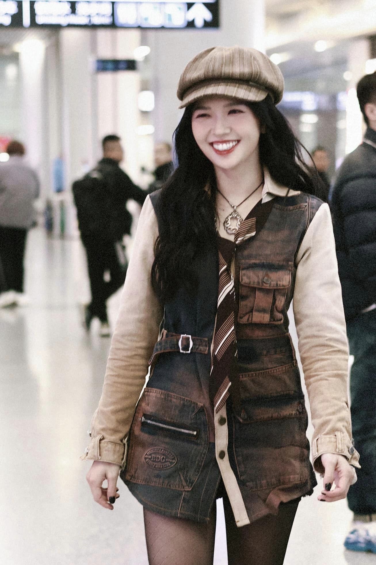 Sau Chi Pu, tới lượt Suni Hạ Linh “xuất ngoại” để “Đạp gió”?