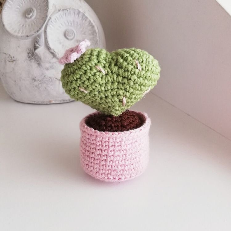 Tử vi 12 con giáp ngày 8/3/2024: Tuổi Tý lao đao công việc, tuổi Hợi đón nhận tin vui