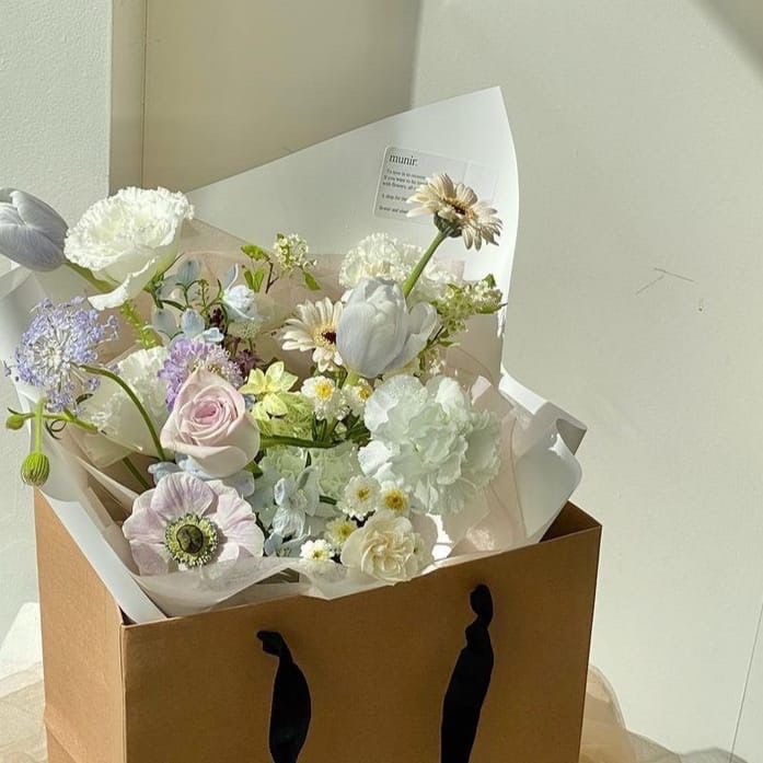 Tử vi 12 con giáp ngày 22/3/2024: Tuổi Tuất tình duyên bình ổn, tuổi Thân đạt nhiều thành tựu