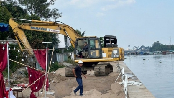 Dự án đường và kênh ven sông Đồng Nai chậm tiến độ sau nhiều năm thi công