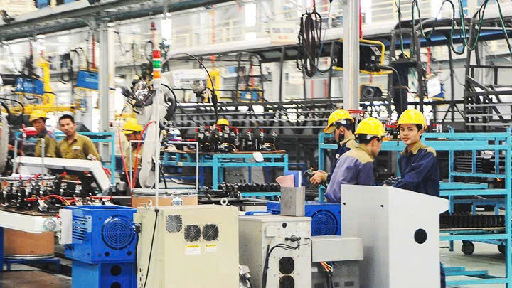 Gỡ "chốt hãm" để kinh tế tư nhân thực sự bứt phá