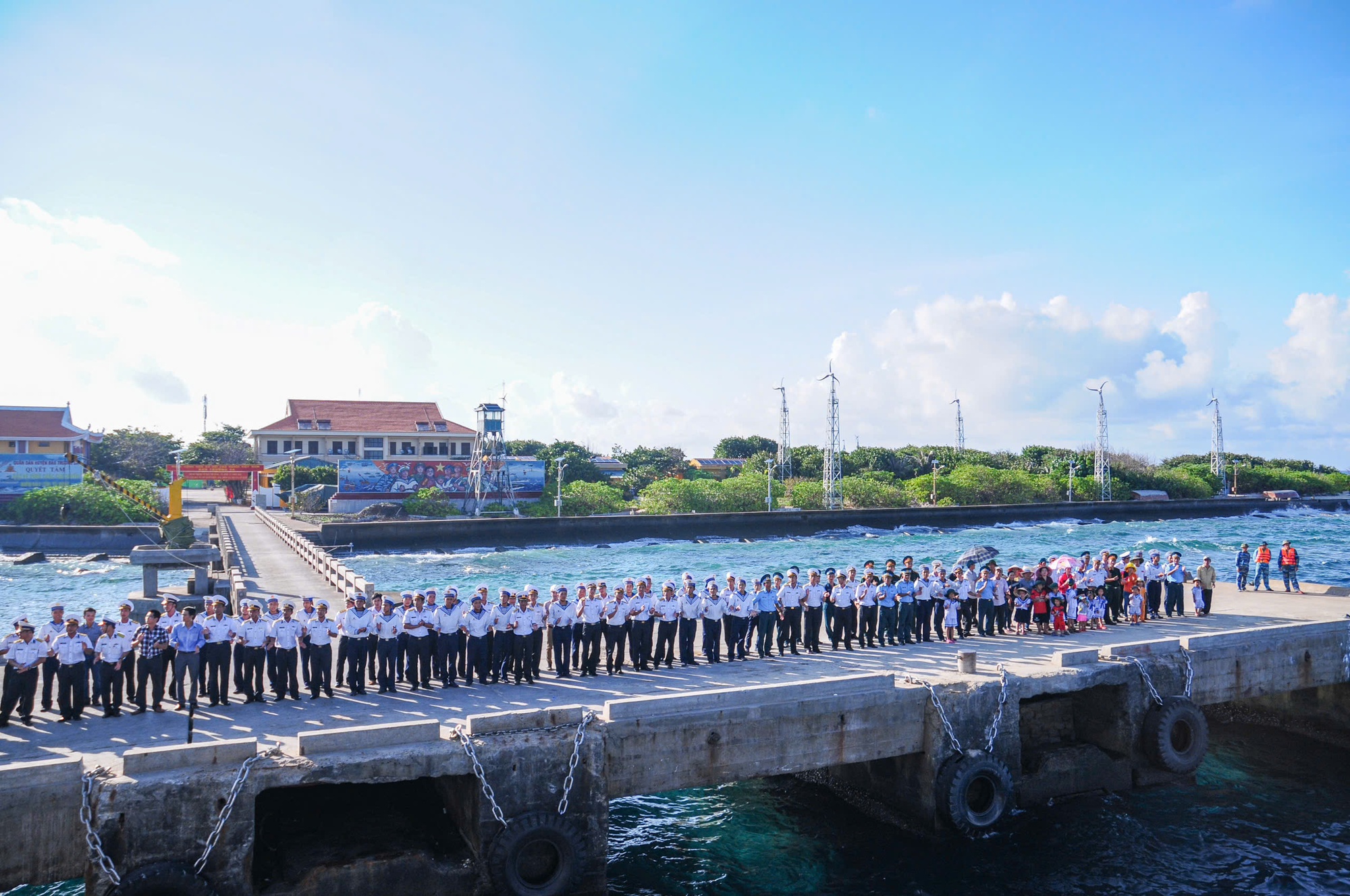 Lần đầu tiên công bố nhiều tài liệu về Hoàng Sa trong Phông lưu trữ Quốc gia Việt Nam