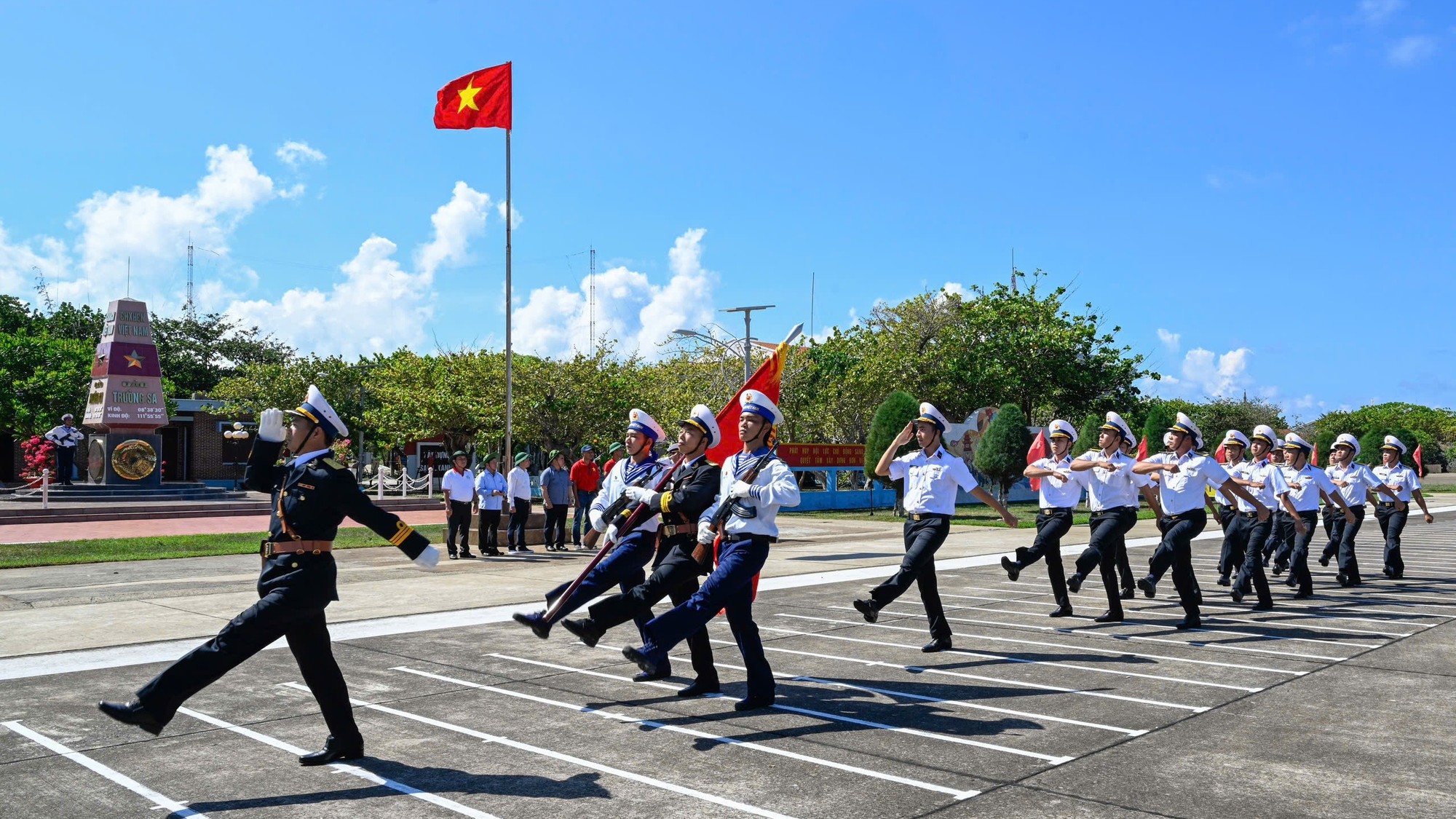 Lần đầu tiên công bố nhiều tài liệu về Hoàng Sa trong Phông lưu trữ Quốc gia Việt Nam