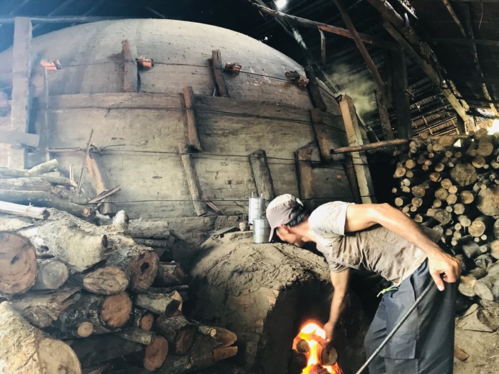 Hậu Giang ngăn ngừa ô nhiễm môi trường trong sản xuất than củi