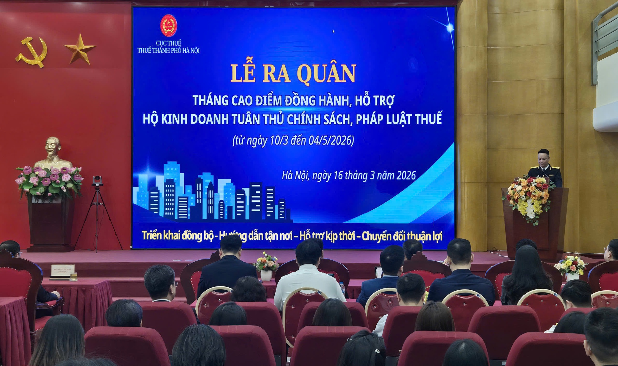 Hà Nội mở ‘tháng cao điểm’ hỗ trợ hộ, cá nhân kinh doanh thực hiện kê khai thuế