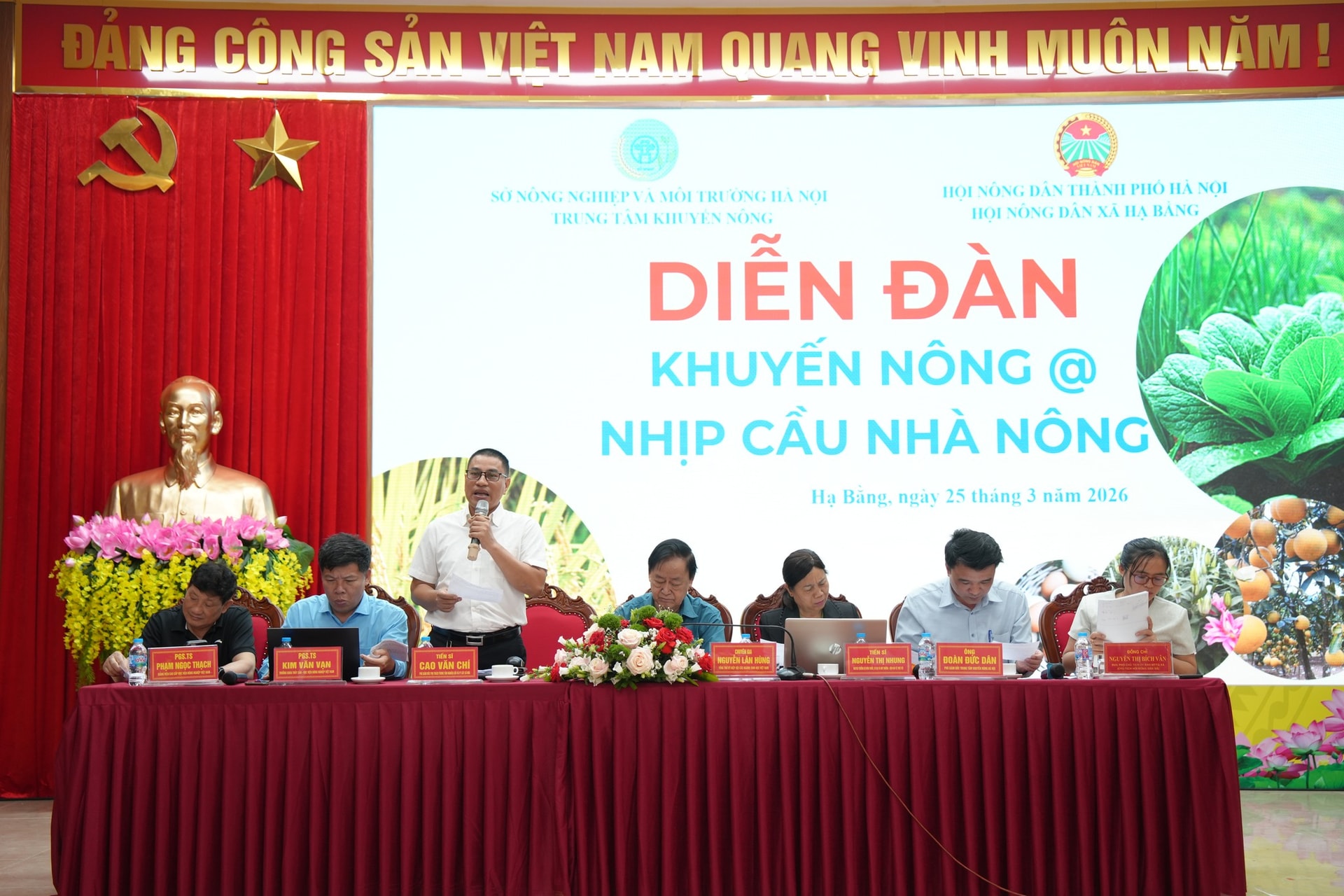 "Nhịp cầu nhà nông": Gắn kết tri thức - hỗ trợ nông dân phát triển sản xuất bền vững