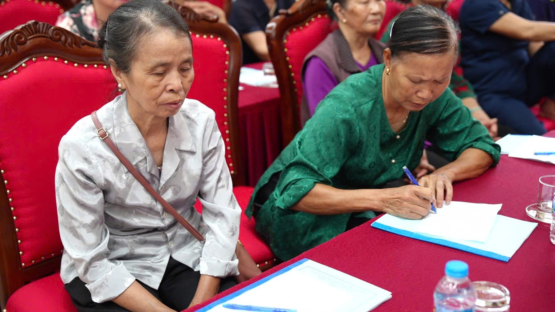 "Nhịp cầu nhà nông": Gắn kết tri thức - hỗ trợ nông dân phát triển sản xuất bền vững