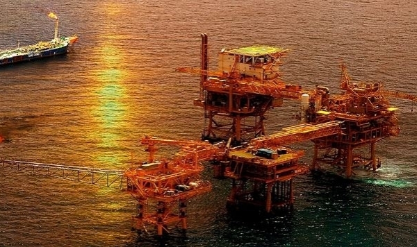 Giá xăng dầu hôm nay (19/4): Dầu thô tăng trở lại trên mức 80 USD/thùng