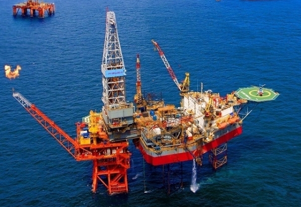 Giá xăng dầu hôm nay (25/4): Giá dầu thế giới tăng nhẹ