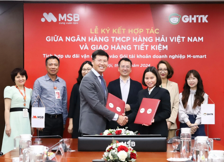 Tin ngân hàng ngày 16/4: SCB giảm lãi suất tiết kiệm xuống mức thấp kỷ lục Tin ngân hàng ngày 16/4: SCB giảm lãi suất tiết kiệm xuống mức thấp kỷ lục