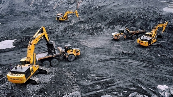 Đảm bảo cung ứng than phục vụ sản xuất điện mùa nắng nóng