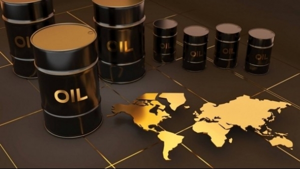 Giá xăng dầu hôm nay (12/4): Thế giới tiếp tục giảm