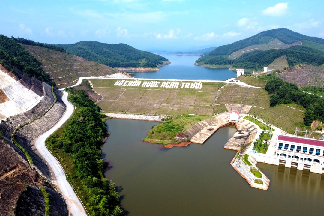 Khai thác hiệu quả, bảo đảm vận hành hệ thống hồ chứa Khai thác hiệu quả, bảo đảm vận hành hệ thống hồ chứa