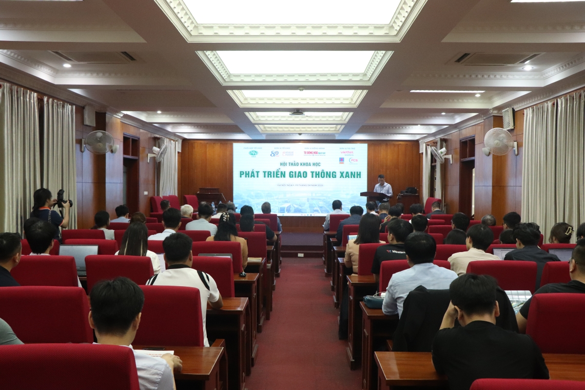 Phát triển giao thông xanh để thúc đẩy nền kinh tế xanh bền vững Phát triển giao thông xanh để thúc đẩy nền kinh tế xanh bền vững