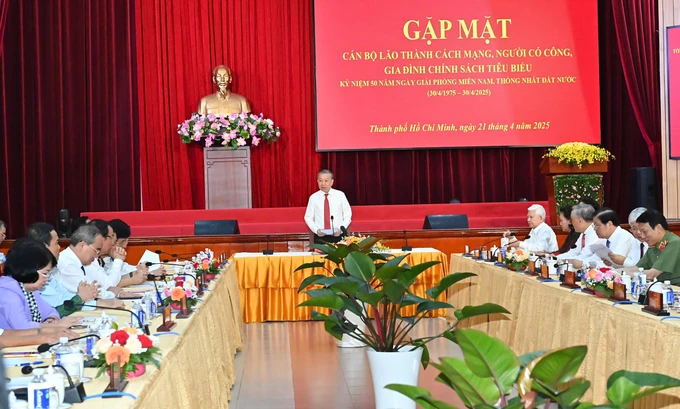 TP. HCM sẽ là trung tâm liên kết phát triển toàn diện giữa thành phố và vùng TP. HCM sẽ là trung tâm liên kết phát triển toàn diện giữa thành phố và vùng