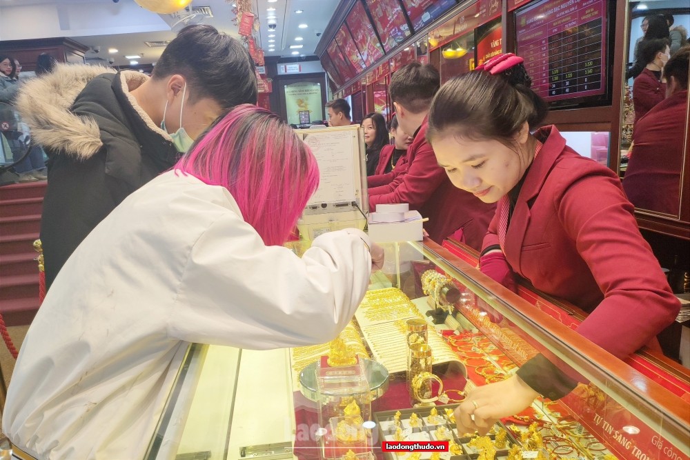 Thủ tướng chỉ thị ổn định thị trường vàng Thủ tướng chỉ thị ổn định thị trường vàng