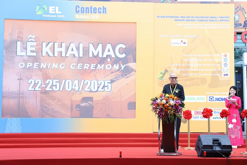 Khai mạc Triển lãm Quốc tế Xây dựng, Công nghiệp mỏ và Giao thông Khai mạc Triển lãm Quốc tế Xây dựng, Công nghiệp mỏ và Giao thông