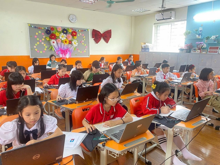 Hơn 390 học sinh xuất sắc bước vào Lễ Vinh danh Trạng Nguyên Tiếng Việt toàn quốc năm học 2024–2025 Hơn 390 học sinh xuất sắc bước vào Lễ Vinh danh Trạng Nguyên Tiếng Việt toàn quốc năm học 2024–2025