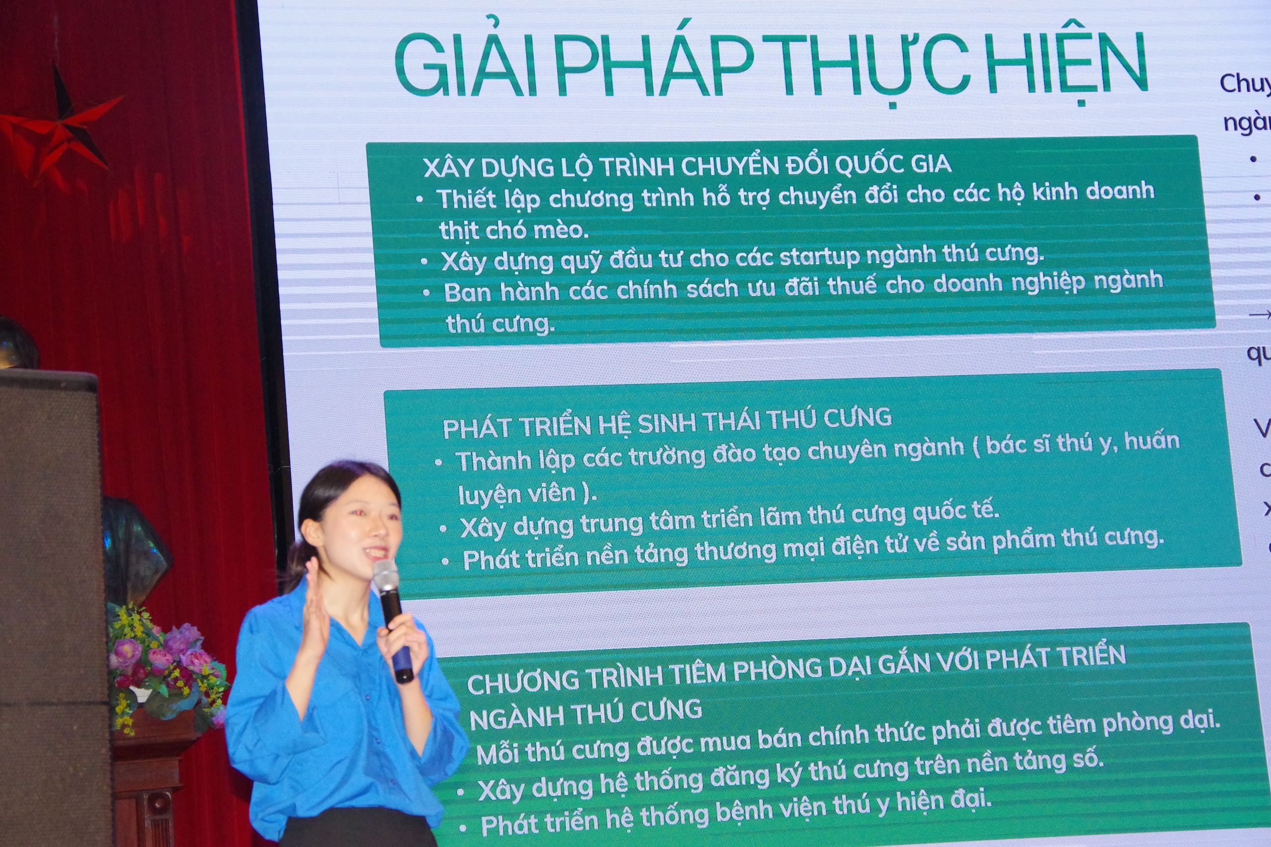 Trao giải cuộc thi "Thanh niên hành động - Hướng tới loại bỏ bệnh dại và hoạt động buôn bán, giết mổ chó mèo"