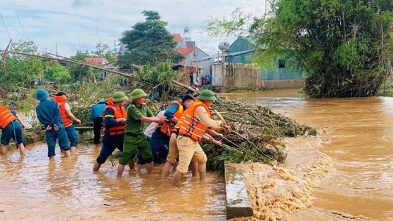 Nam Định đảm bảo an toàn công trình xây dựng, nhà ở trong mùa mưa bão