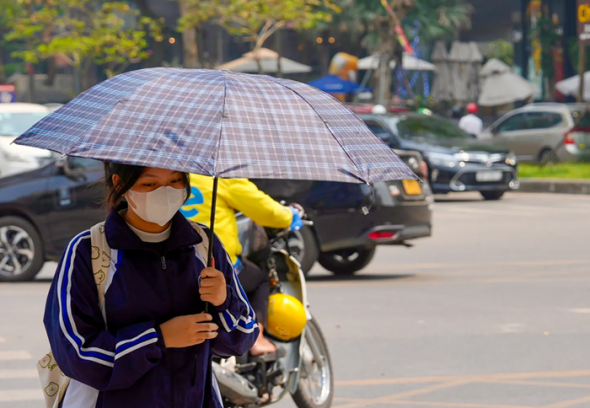 Nắng nóng gia tăng và kéo dài đến tháng 8