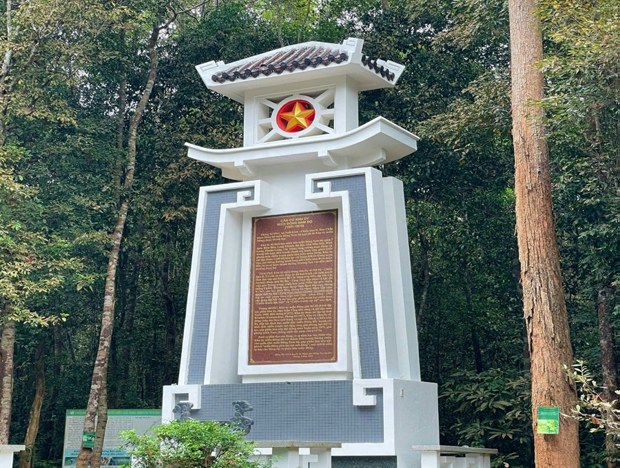 Về miền di sản Chiến khu Đ