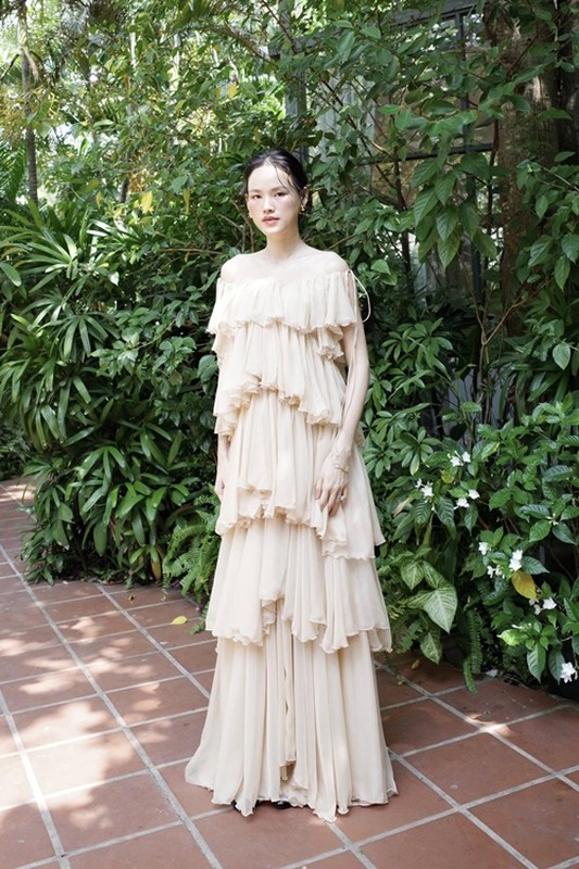 Siêu mẫu Tuyết Lan xác nhận mang bầu con đầu lòng Siêu mẫu Tuyết Lan xác nhận mang bầu con đầu lòng