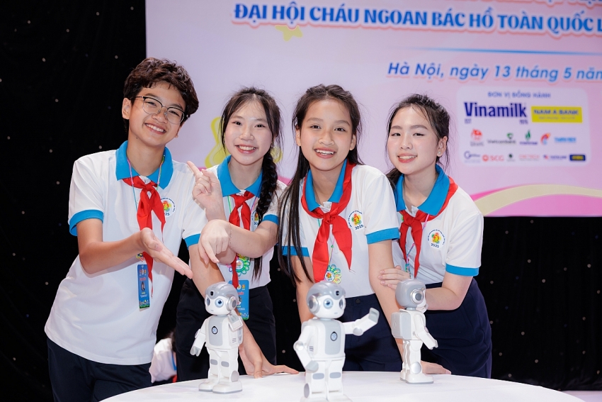 Vinamilk đồng hành cùng thiếu nhi cháu ngoan Bác Hồ hướng đến kỷ niệm 135 năm ngày sinh nhật Bác