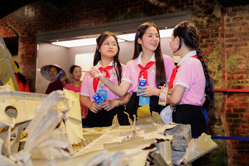 Vinamilk đồng hành cùng thiếu nhi cháu ngoan Bác Hồ hướng đến kỷ niệm 135 năm ngày sinh nhật Bác