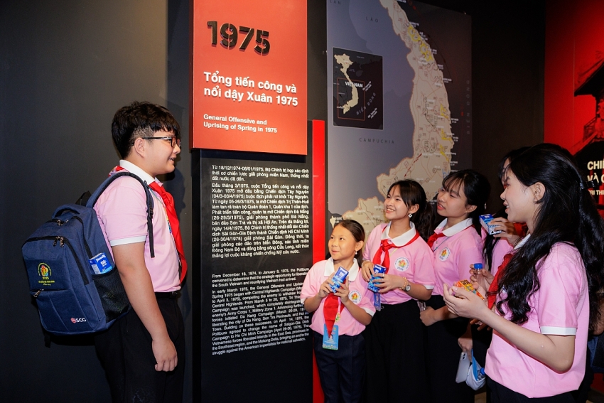 Vinamilk đồng hành cùng thiếu nhi cháu ngoan Bác Hồ hướng đến kỷ niệm 135 năm ngày sinh nhật Bác