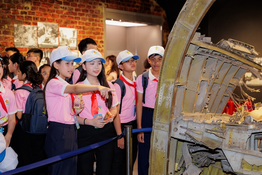 Vinamilk đồng hành cùng thiếu nhi cháu ngoan Bác Hồ hướng đến kỷ niệm 135 năm ngày sinh nhật Bác